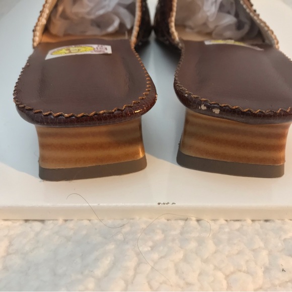 La Gazelle ElAymani Moroccan Embroidered, Beaded Leather Mules | 8.5 (EU 40) - Picture 4 of 7